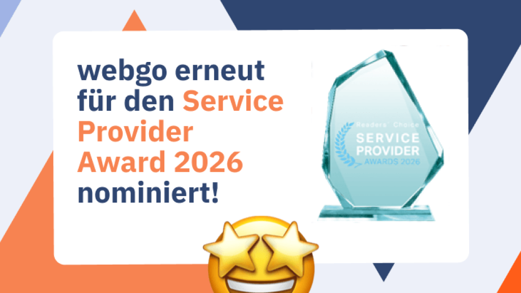 Grafik mit Text &bdquo;webgo erneut f&uuml;r den Service Provider Award 2026 nominiert!&ldquo; und gl&auml;serner Readers&rsquo; Choice Service Provider Awards 2026 Troph&auml;e.
