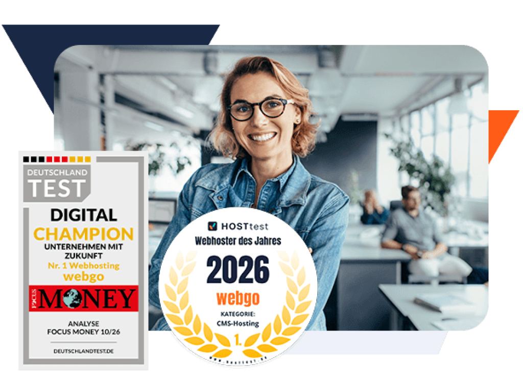 L&auml;chelnde Frau mit Brille im B&uuml;ro neben zwei webgo-Auszeichnungen: FOCUS MONEY &bdquo;Digital Champion&ldquo; und Hosttest &bdquo;Webhoster des Jahres 2026&ldquo; im CMS-Hosting.